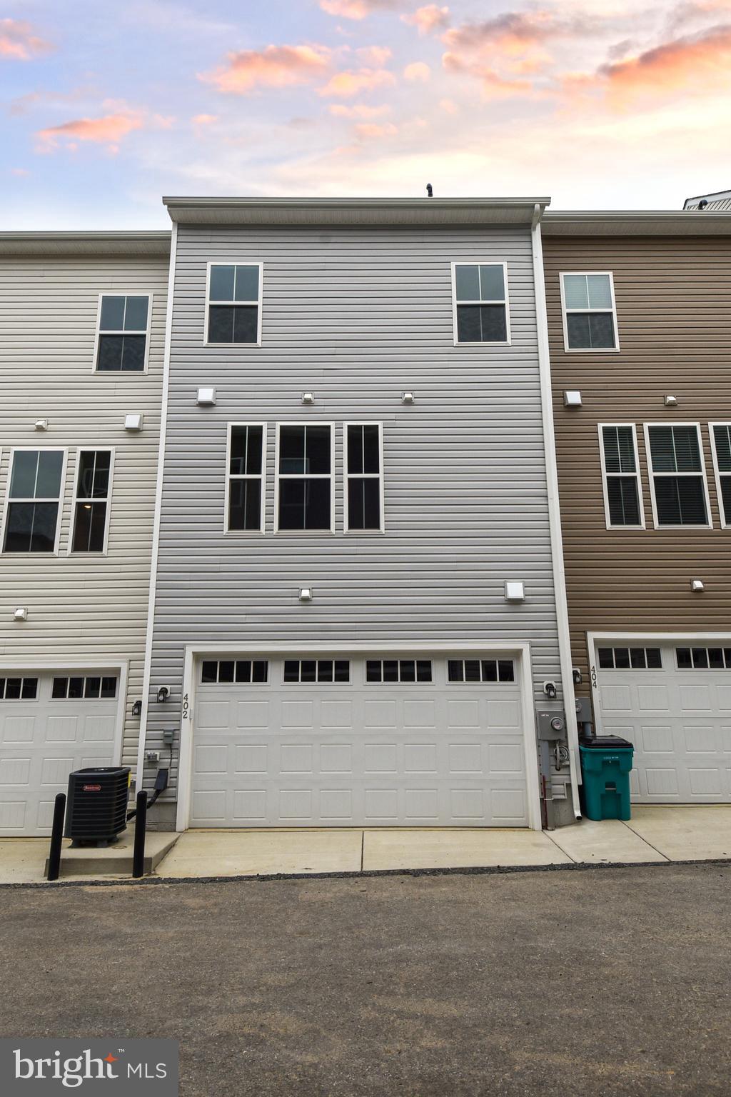 402 Matlock Lane Frederick, MD 21701 - Photo 6 of 61 back