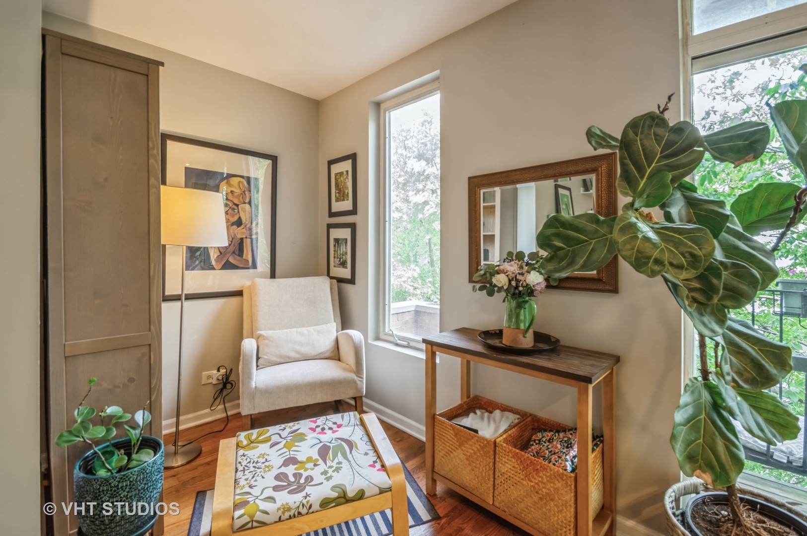 2934 North Ridgeway Avenue, Unit 2 Chicago, IL 60618 - Photo 5 of 16 Gallery Image 5
