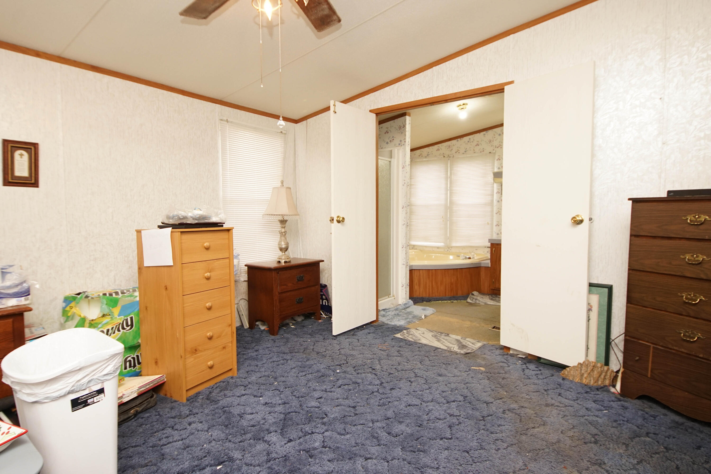 253 Vanderheide Road DeFuniak Springs, FL 32433 - Photo 25 of 63 253 Vanderheide Rd_Primary Bedroom