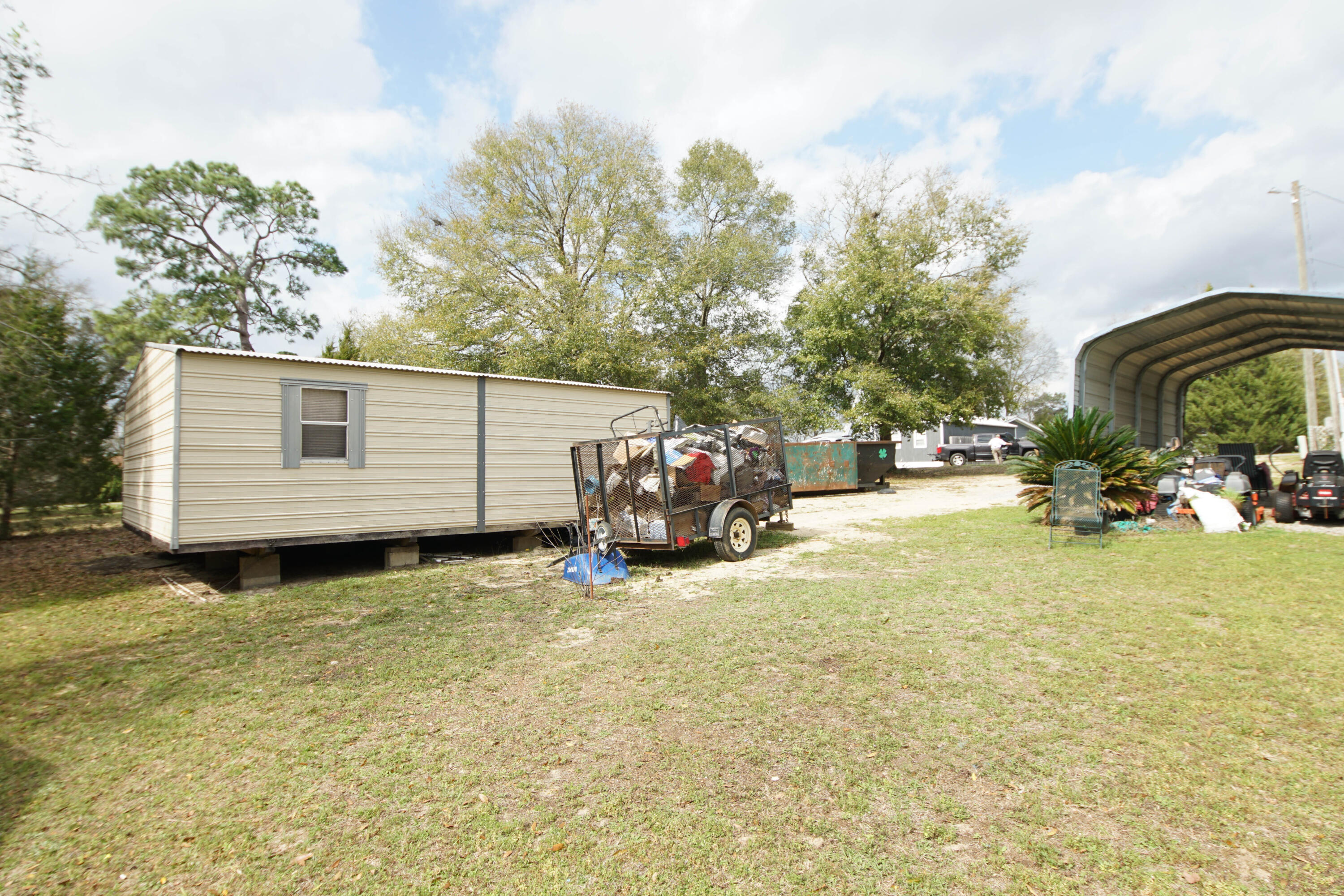 253 Vanderheide Road DeFuniak Springs, FL 32433 - Photo 47 of 63 253 Vanderheide Rd_Yard