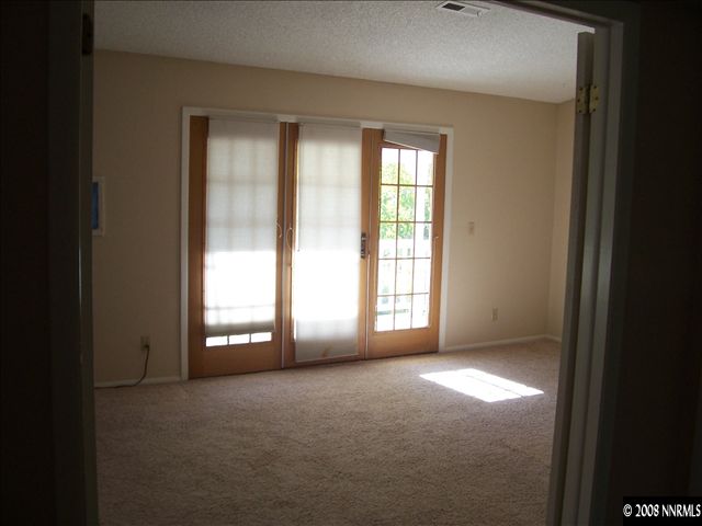 6940 Forsythia Way Reno, NV 89506 - Photo 6 of 8 Photo 6