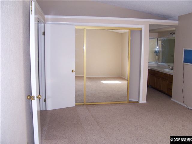 6940 Forsythia Way Reno, NV 89506 - Photo 7 of 8 Photo 7