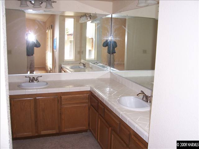 6940 Forsythia Way Reno, NV 89506 - Photo 8 of 8 Photo 8