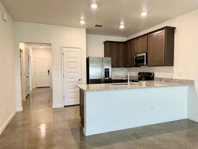 $1,400 | 2913 Quail Rdg Lane, Unit B, Temple, TX 76501