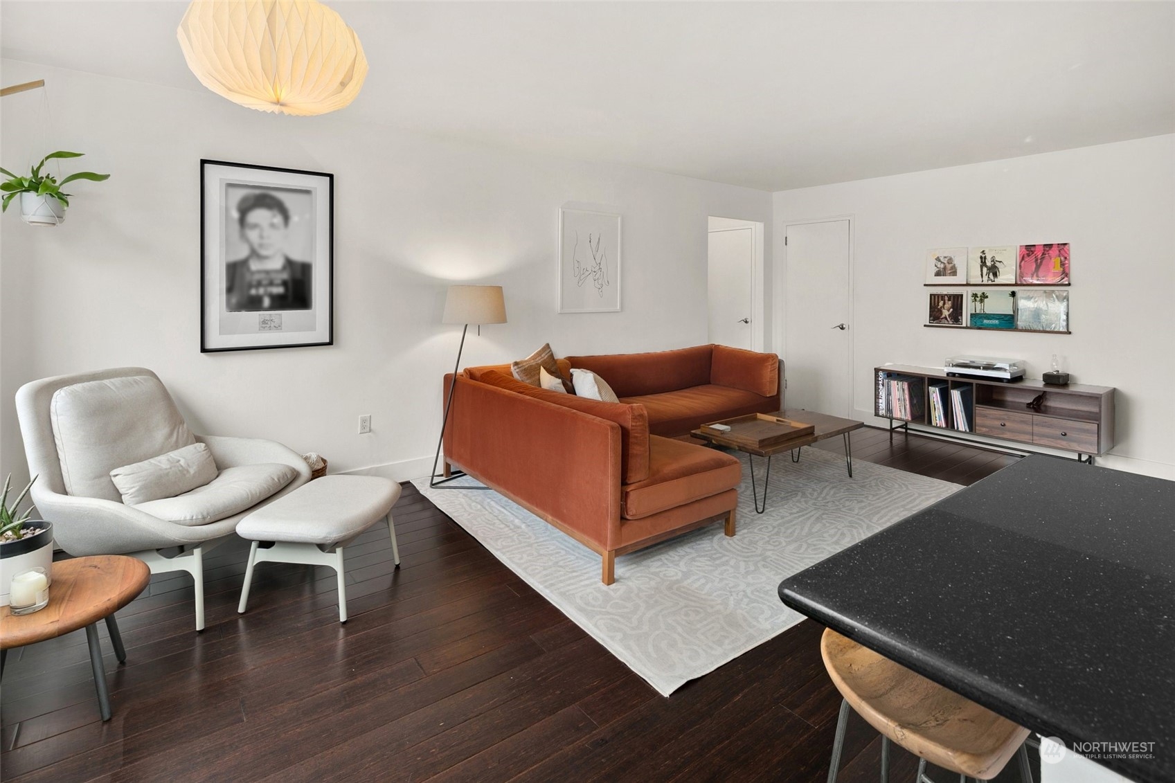 1105 Spring Street, Unit 606 Seattle, WA 98104 - Photo 4 of 21