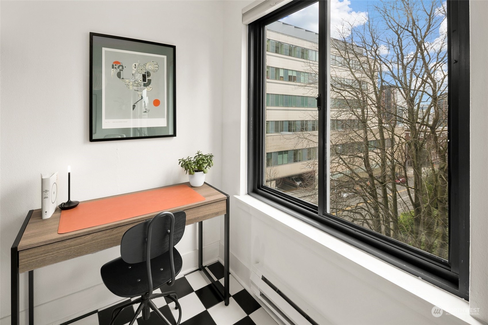 1105 Spring Street, Unit 606 Seattle, WA 98104 - Photo 10 of 21