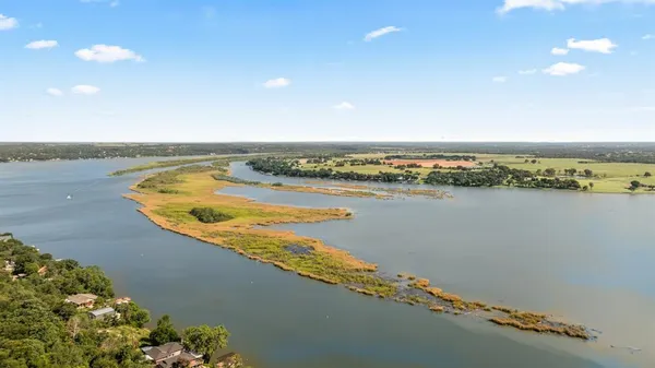 $339,100 | 2547 Forest Park Drive, Granbury, TX 76048
