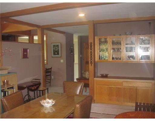 2630 Post Road South Kingstown, RI 02879 - Photo 8 of 20 Dining Room.