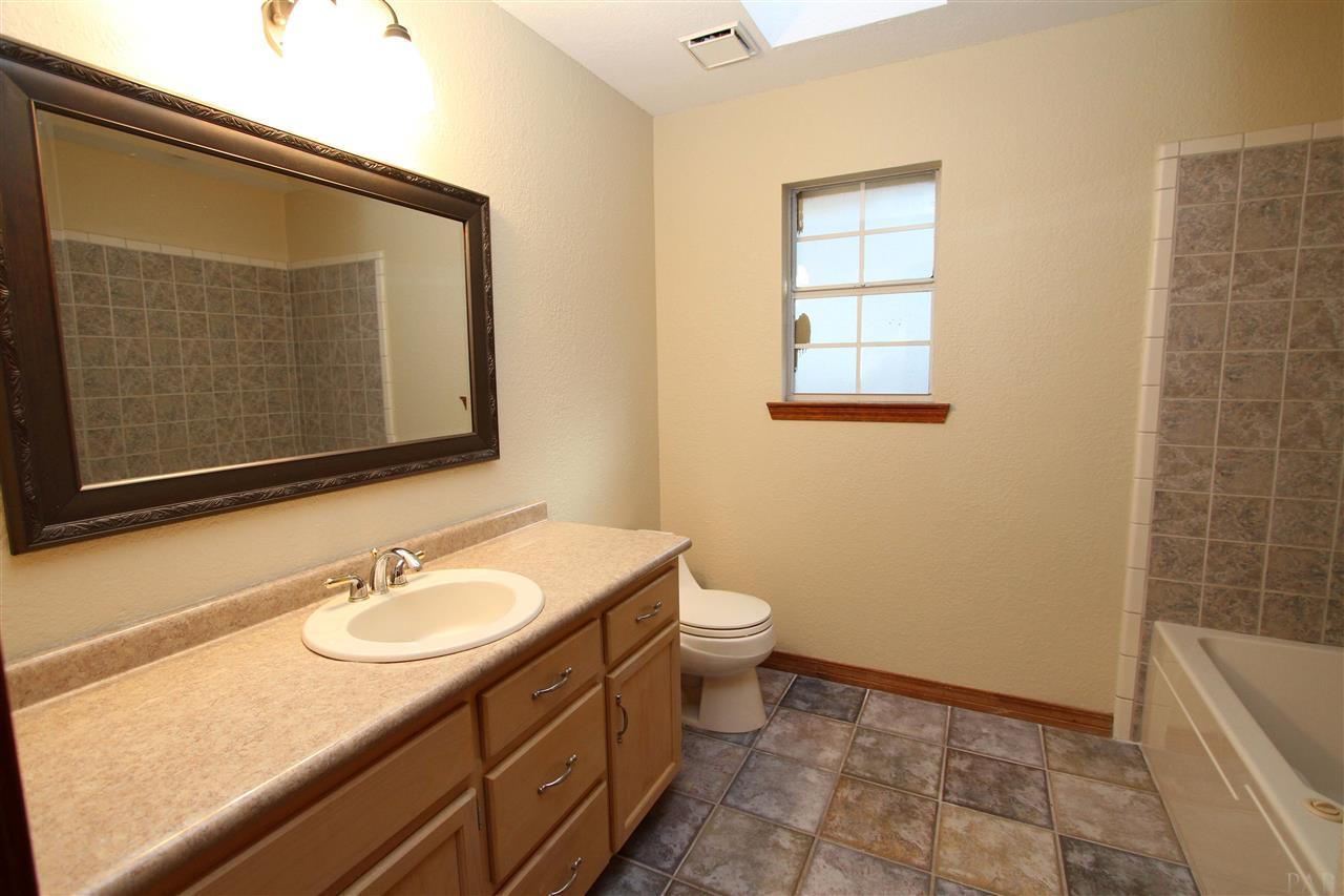 2496 West Kingsfield Road Cantonment, FL 32533 - Photo 17 of 42 Gallery Image 17