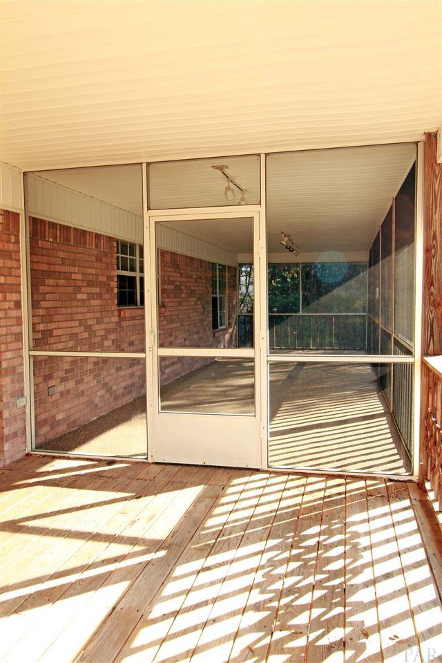 2496 West Kingsfield Road Cantonment, FL 32533 - Photo 9 of 42 Gallery Image 9