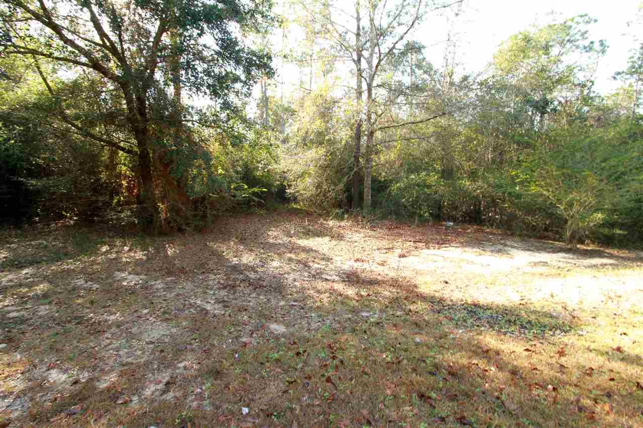 2496 West Kingsfield Road Cantonment, FL 32533 - Photo 10 of 42 Gallery Image 10