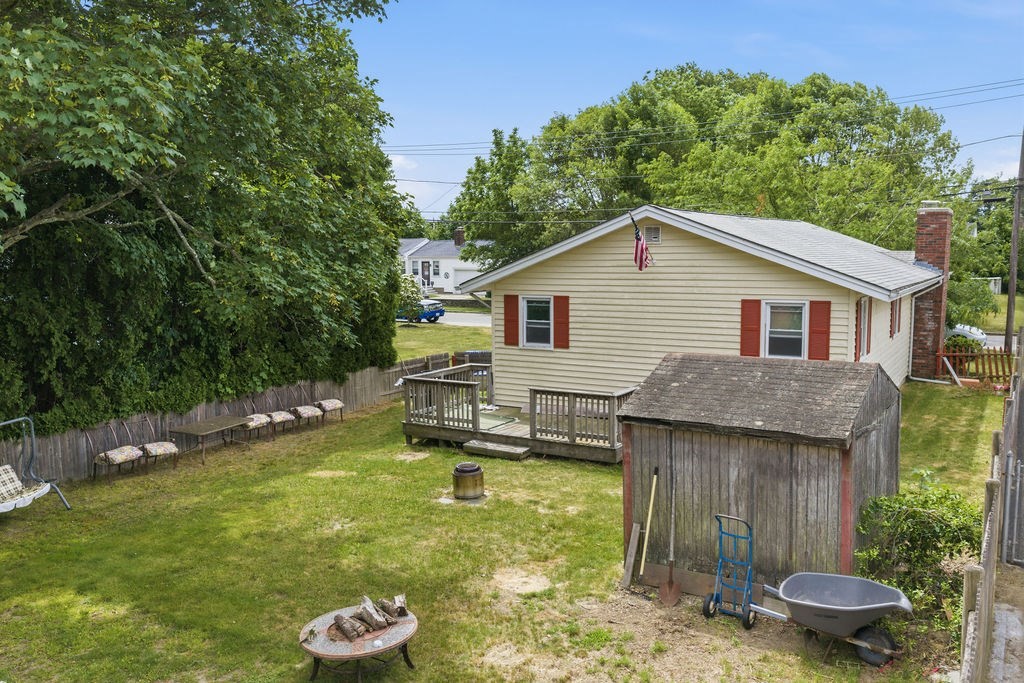 117 Fales Road Bristol, RI 02809 - Photo 3 of 42
