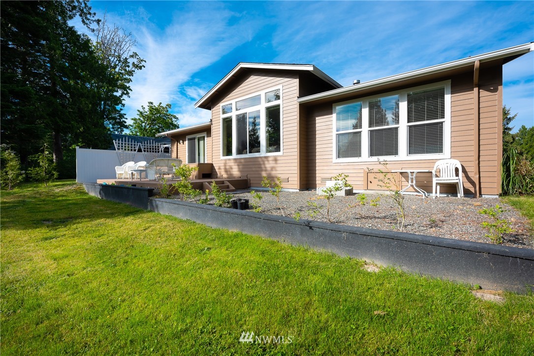 8201 Chilliwack Road Birch Bay, WA 98230 - Photo 7 of 40 Gallery Image 7