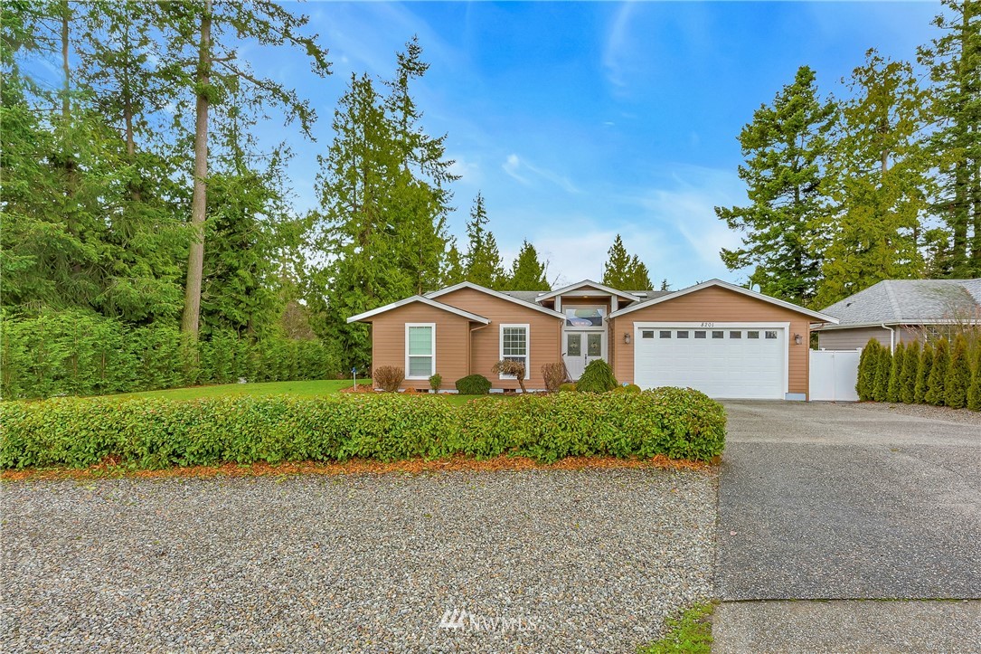 8201 Chilliwack Road Birch Bay, WA 98230 - Photo 8 of 40 Gallery Image 8