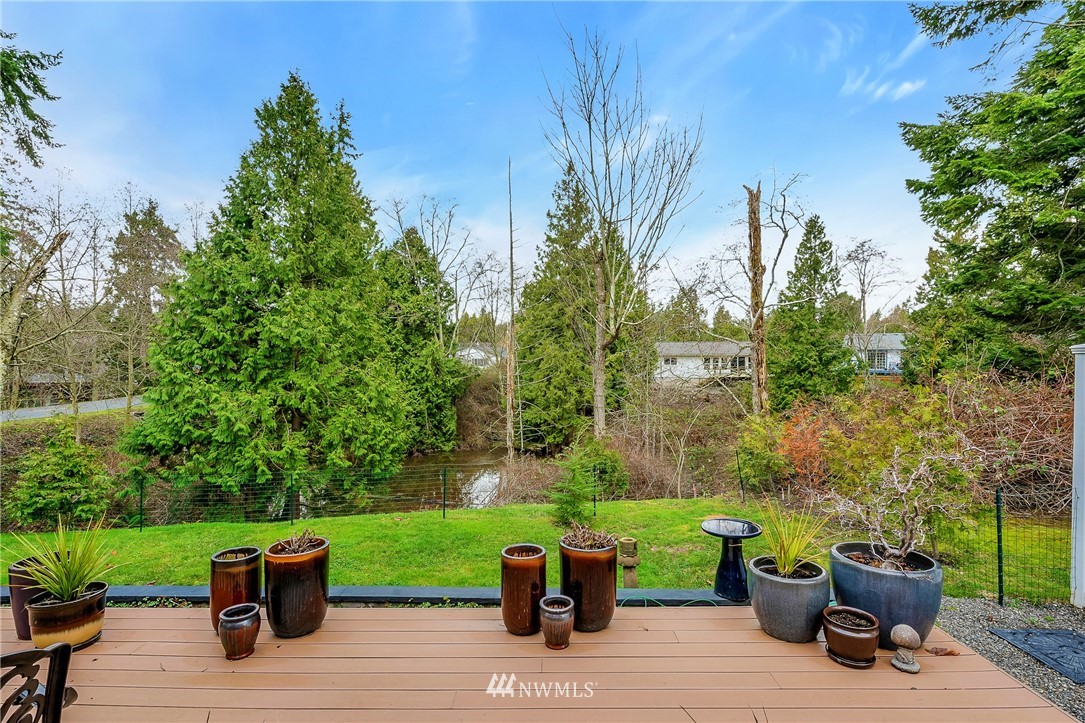 8201 Chilliwack Road Birch Bay, WA 98230 - Photo 10 of 40 Gallery Image 10