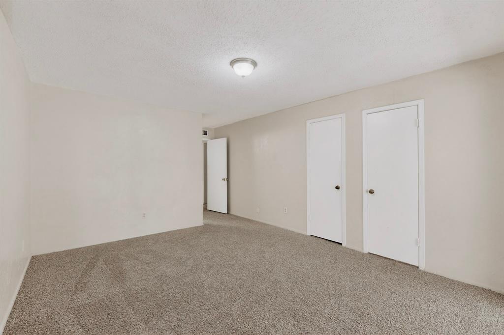 703 East Shady Grove Road Irving, TX 75060 - Photo 23 of 40 a view of an empty room