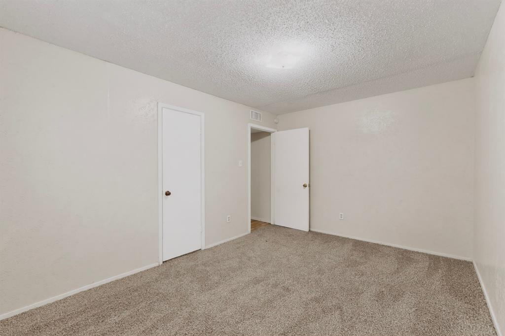 703 East Shady Grove Road Irving, TX 75060 - Photo 35 of 40 a view of an empty room