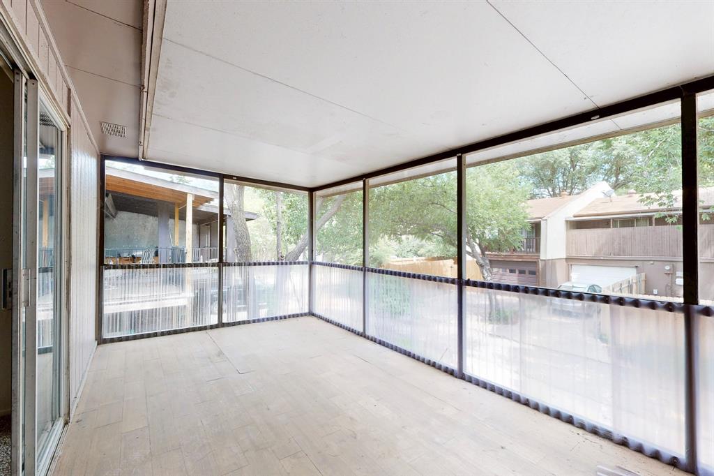 703 East Shady Grove Road Irving, TX 75060 - Photo 39 of 40