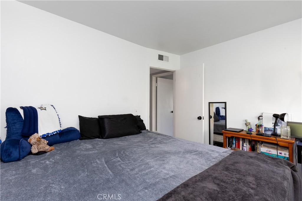 820 Junipero Drive Duarte, CA 91010 - Photo 12 of 26