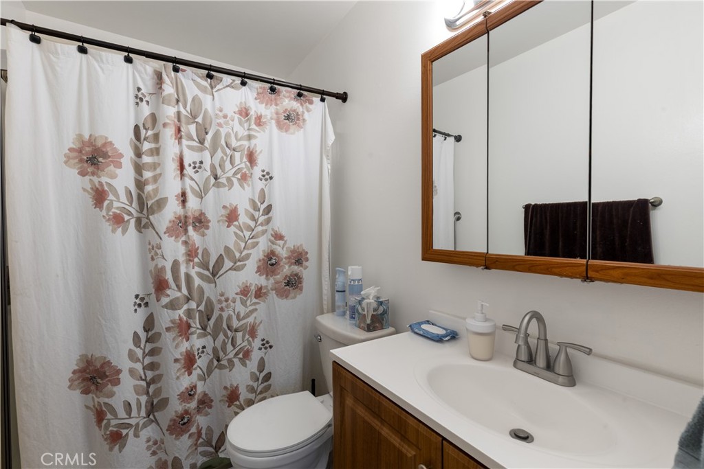 820 Junipero Drive Duarte, CA 91010 - Photo 13 of 26