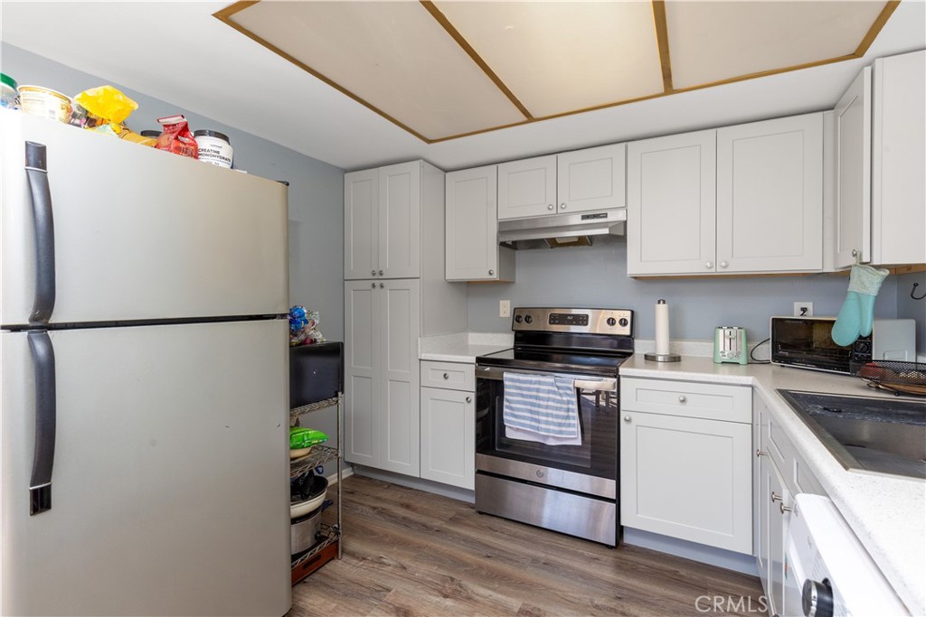 820 Junipero Drive Duarte, CA 91010 - Photo 6 of 26