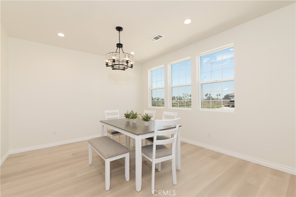 5978 Copperfield Avenue Riverside, CA 92506 - Photo 11 of 36