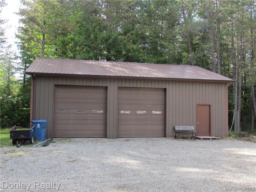 6591 Harris Road Kingston, MI 48741 - Photo 3 of 39 IMG_8142.JPG
