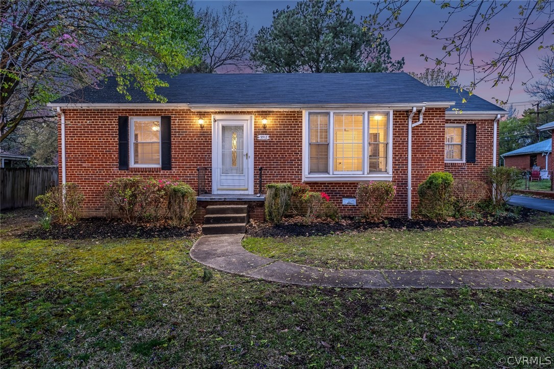 5912 Rois Road Richmond, VA 23227 - Photo 1 of 29 Gallery Image 1