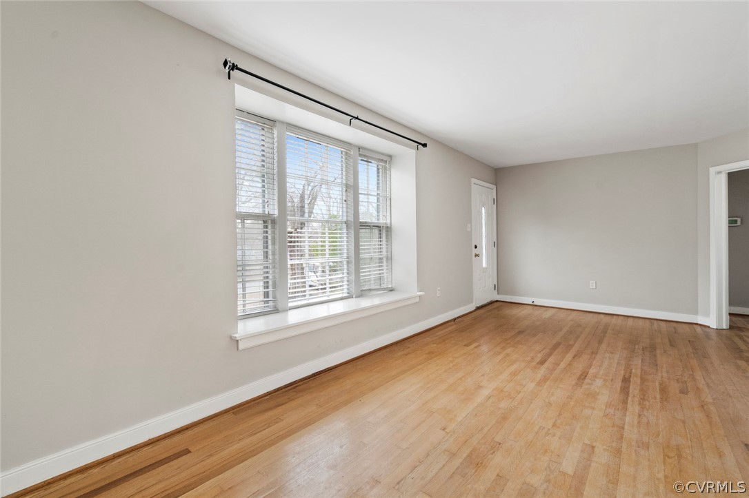 5912 Rois Road Richmond, VA 23227 - Photo 8 of 29 Gallery Image 8