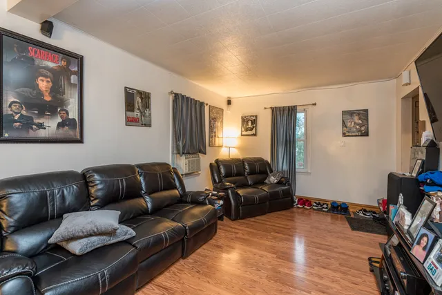 $189,900 | 12698 West Grandview Avenue, Waukegan, IL 60085