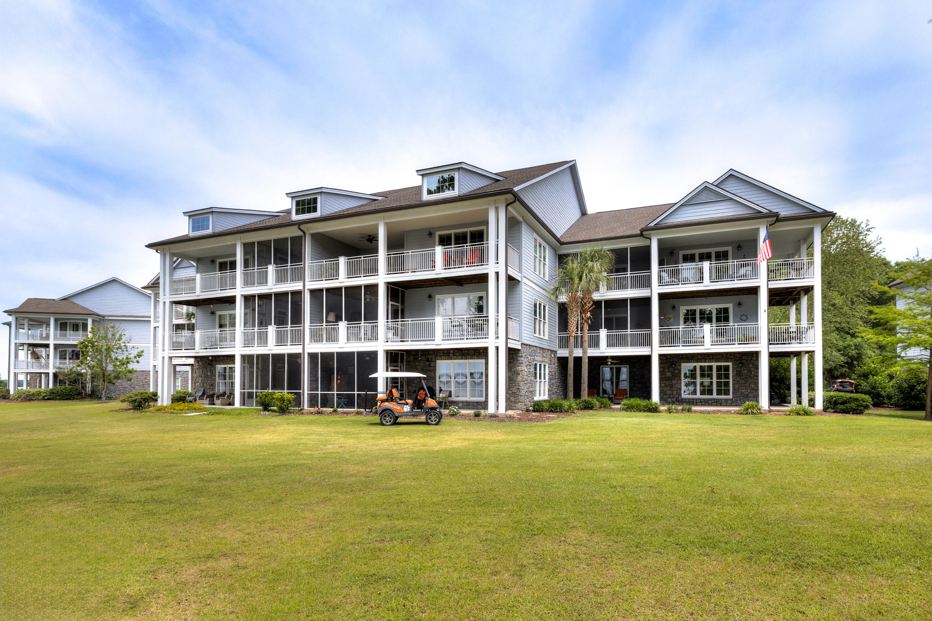 1184 Bridgeview Lane, Unit E104 Summerton, SC 29148 - Photo 4 of 118 04