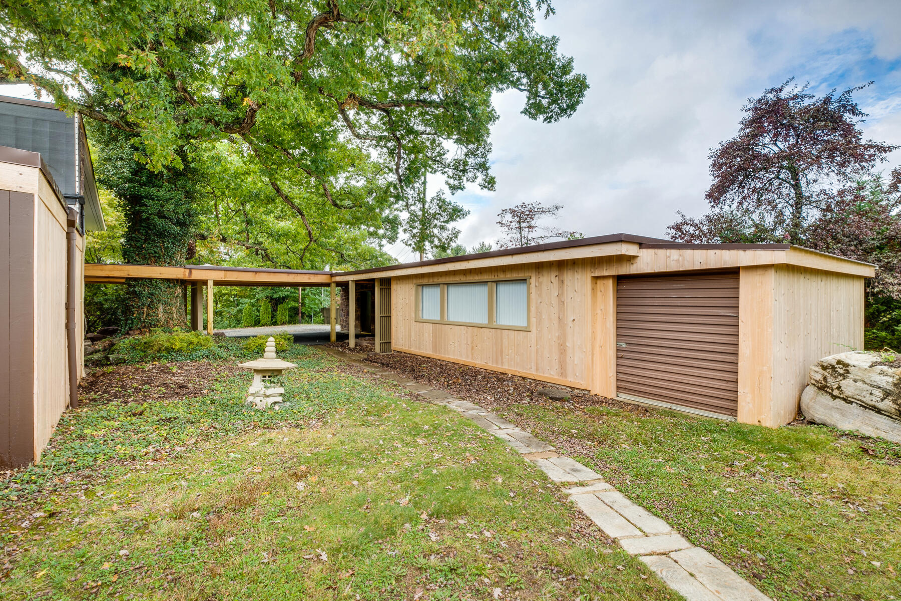 105 Ridgemont Road Johnson City, TN 37601 - Photo 40 of 47 071