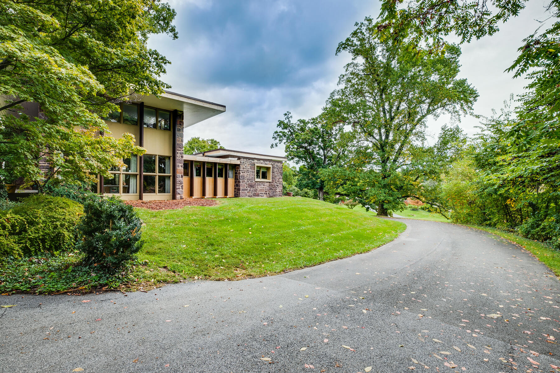 105 Ridgemont Road Johnson City, TN 37601 - Photo 45 of 47 069