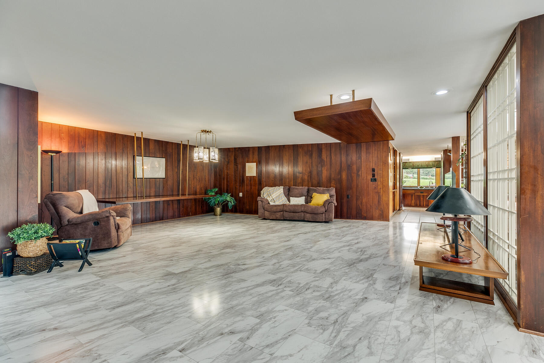 105 Ridgemont Road Johnson City, TN 37601 - Photo 7 of 47 012