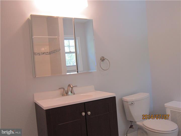 431 Hillside Road Ridley Park, PA 19078 - Photo 17 of 20 Bathroom