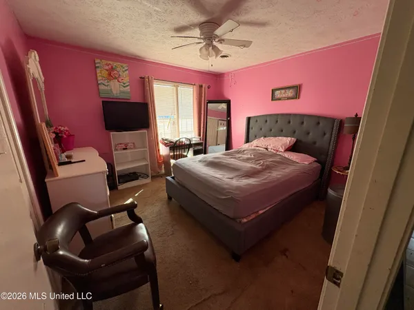 $195,000 | 211 Swan Lake Drive, Jackson, MS 39212