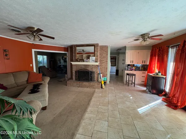 $195,000 | 211 Swan Lake Drive, Jackson, MS 39212