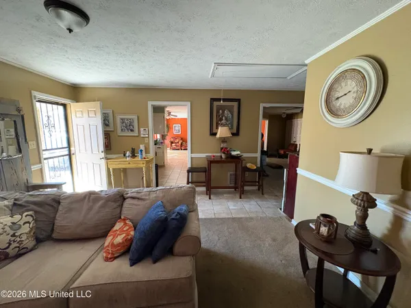 $195,000 | 211 Swan Lake Drive, Jackson, MS 39212