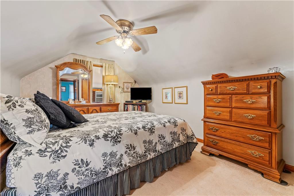 657 Irwin Run Road West Mifflin, PA 15122 - Photo 14 of 25 Gallery Image 14