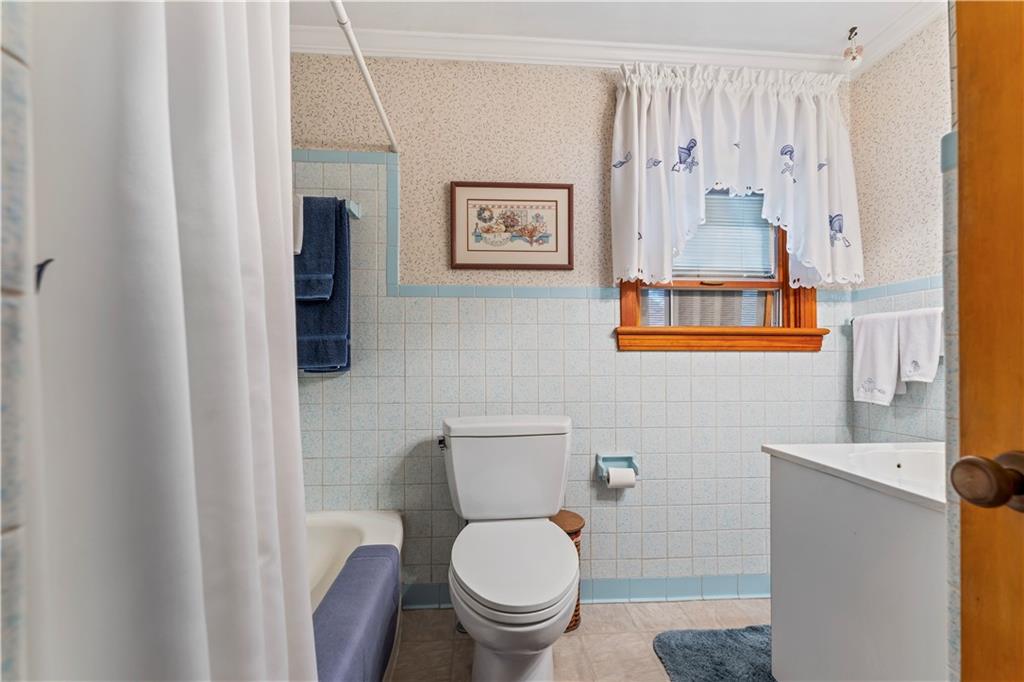 657 Irwin Run Road West Mifflin, PA 15122 - Photo 16 of 25 Gallery Image 16