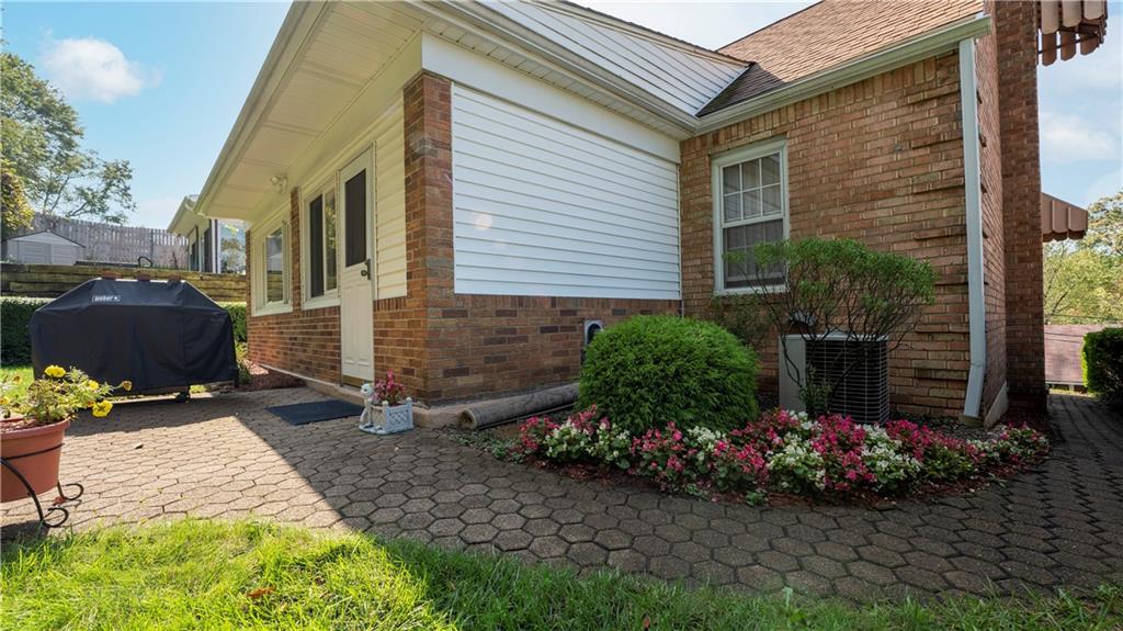 657 Irwin Run Road West Mifflin, PA 15122 - Photo 23 of 25 Gallery Image 23