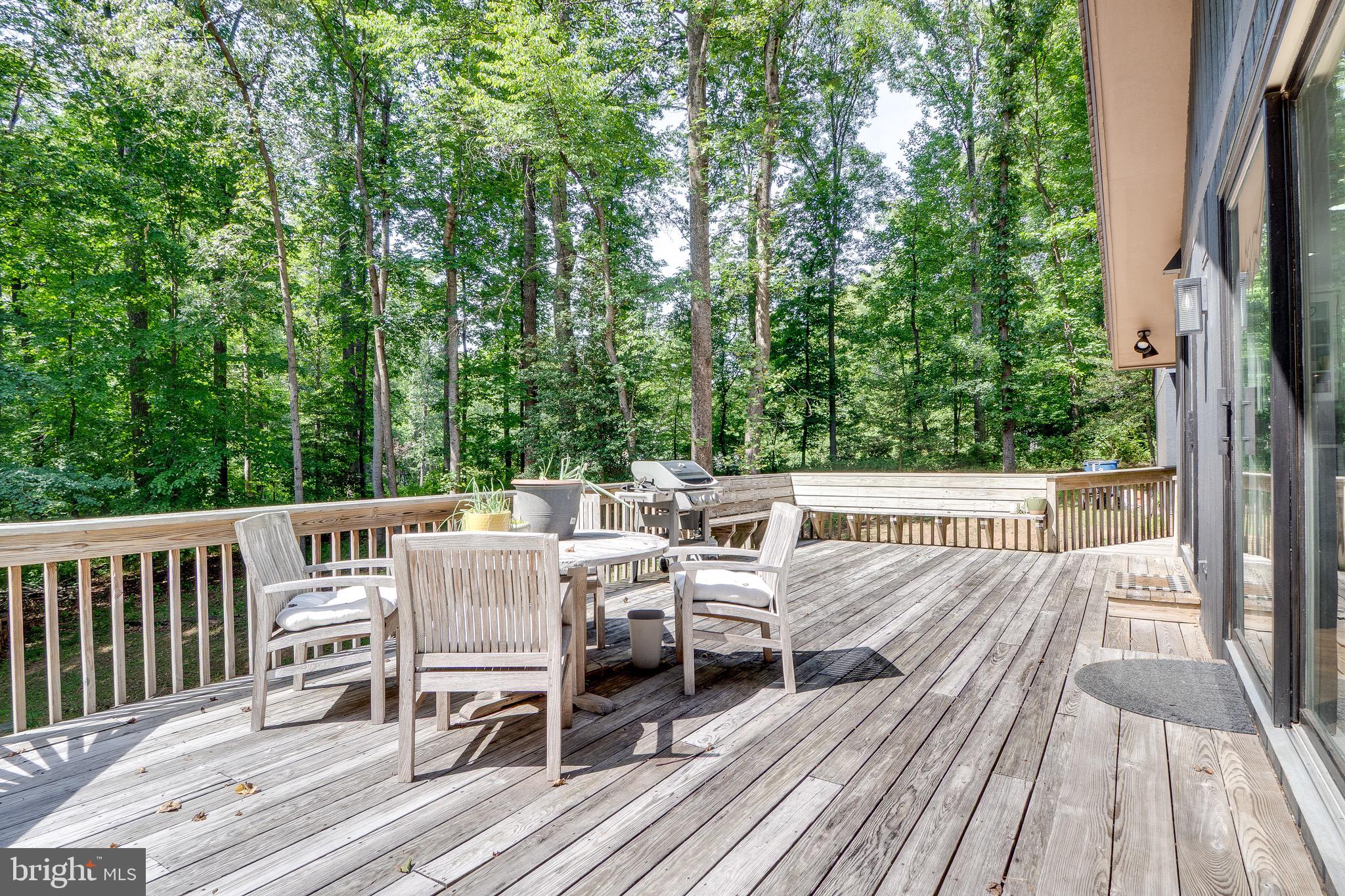10236 Lawyers Road Vienna, VA 22181 - Photo 20 of 47
