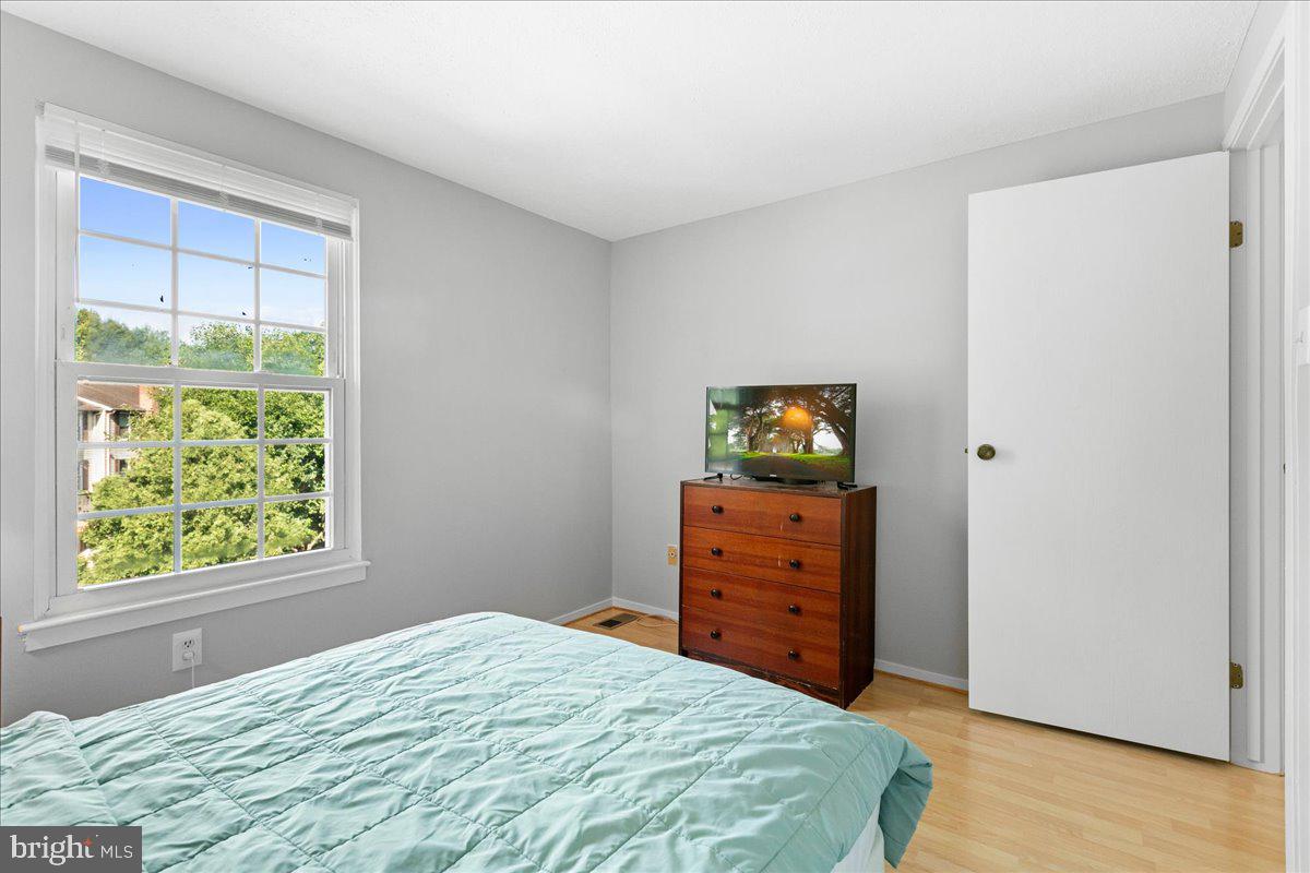 6522 Alexis Lane Springfield, VA 22152 - Photo 28 of 46 Bedroom 1 with window view