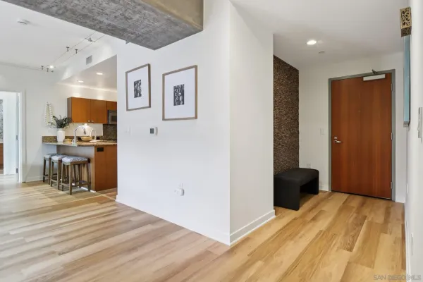 $939,900 | 800 The Mark Lane, Unit 607, San Diego, CA 92101