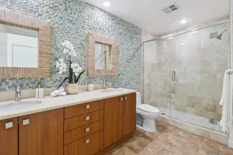 $939,900 | 800 The Mark Lane, Unit 607, San Diego, CA 92101