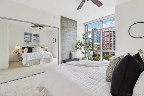 $939,900 | 800 The Mark Lane, Unit 607, San Diego, CA 92101