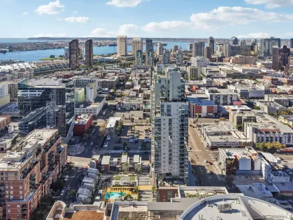 $939,900 | 800 The Mark Lane, Unit 607, San Diego, CA 92101