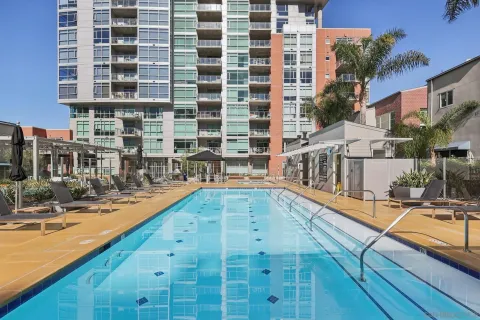 $939,900 | 800 The Mark Lane, Unit 607, San Diego, CA 92101