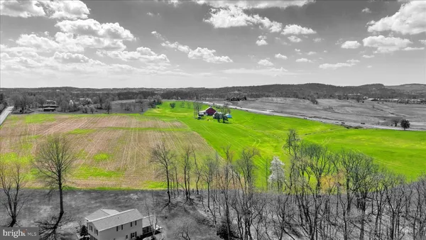 $1,100,000 | 612 Capitol Hill Road, Dillsburg, PA 17019