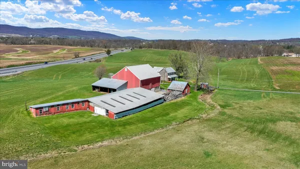 $1,100,000 | 612 Capitol Hill Road, Dillsburg, PA 17019